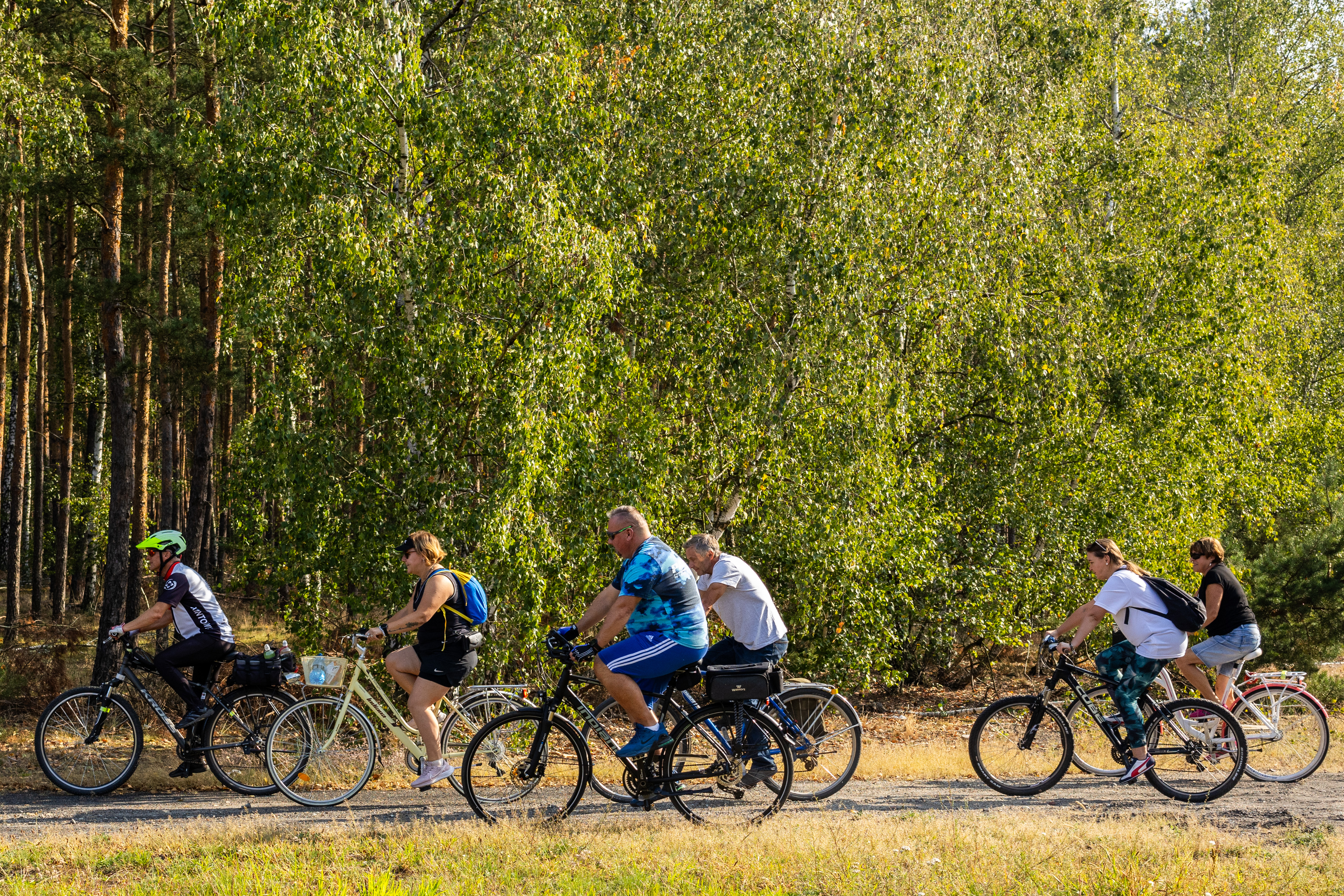 Myśliwskie rezydencje i kwitnące kasztanowce. III wyprawa rowerowa Stowarzyszenia „Lipowy Wianek” do Puszczy Tarnowskiej