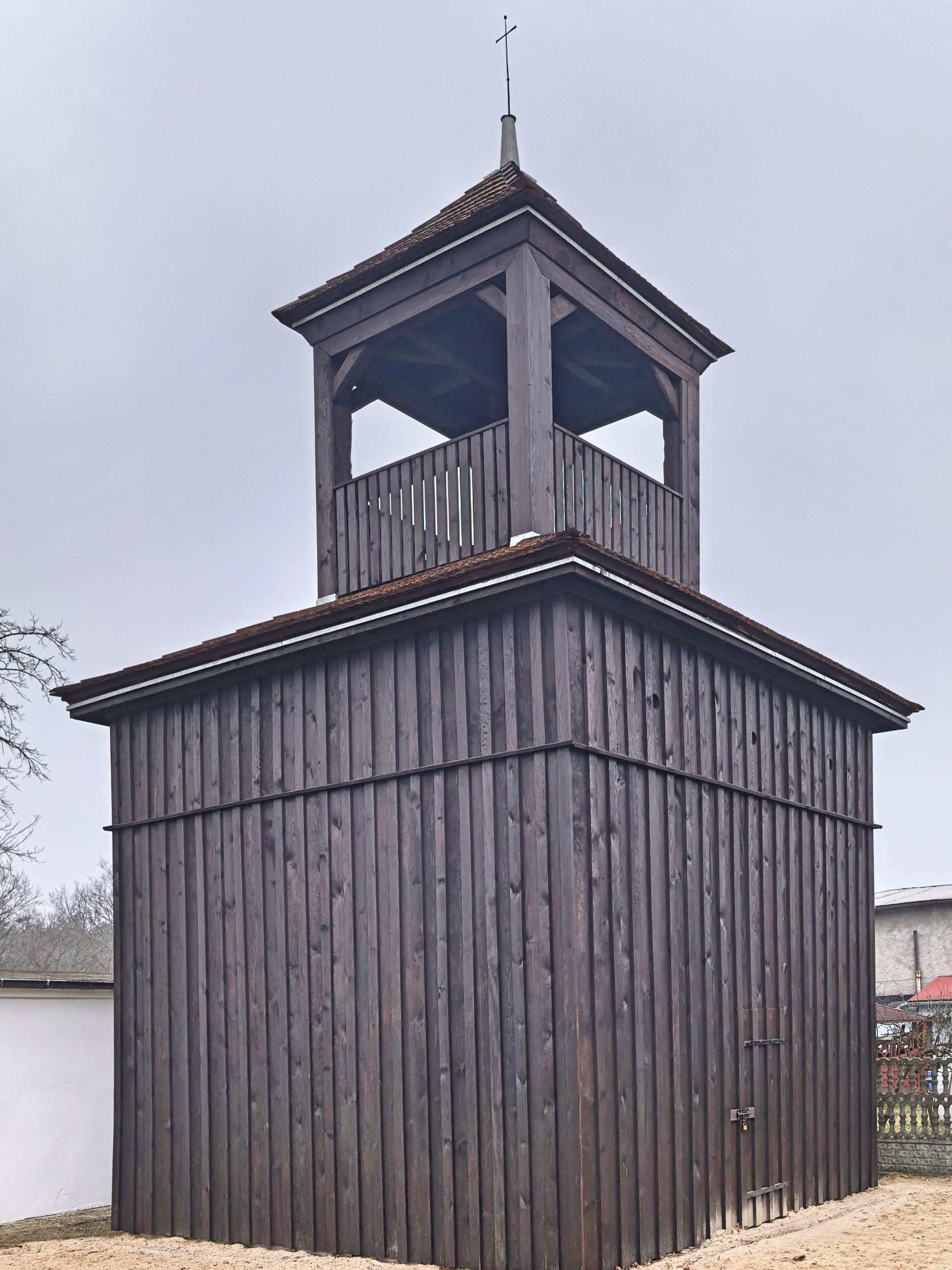 Dzwonnica w Kiełczu po rewitalizacji